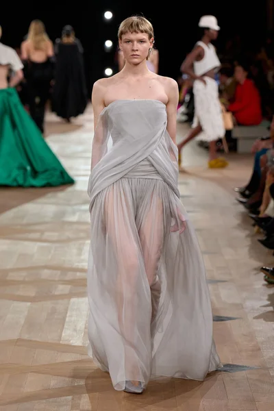 Look 52